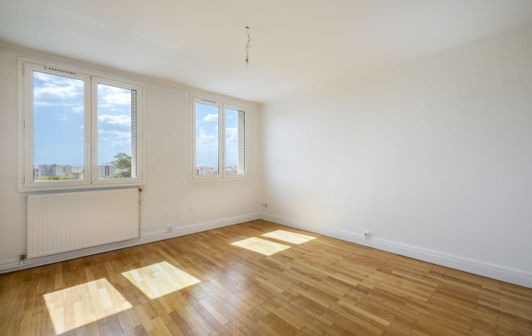 Annonces SAINTGENISLAVAL : Appartement | LYON (69003) | 53 m2 | 228 000 € 