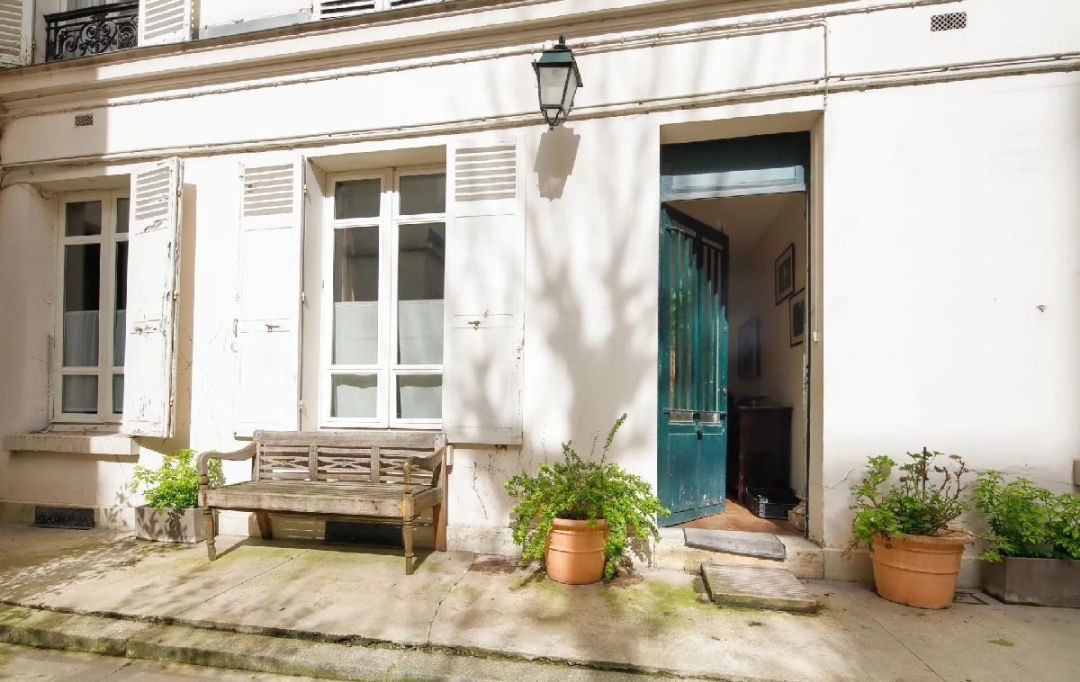 Annonces SAINTGENISLAVAL : Appartement | PARIS (75016) | 54 m2 | 1 980 € 