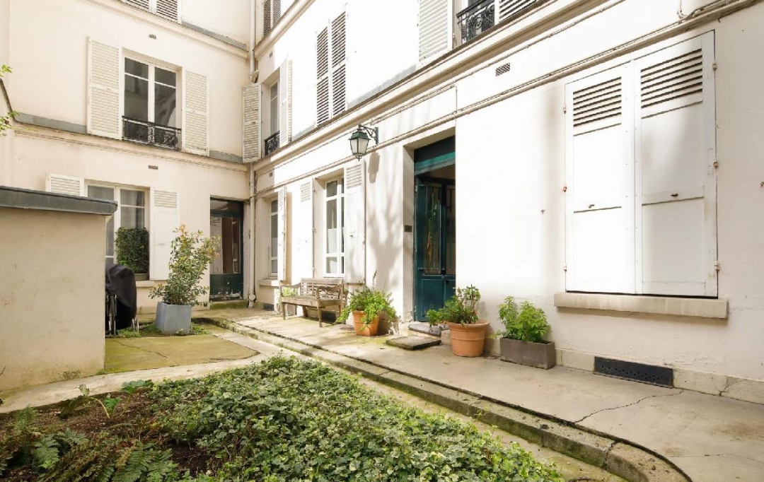 Annonces SAINTGENISLAVAL : Appartement | PARIS (75016) | 54 m2 | 1 980 € 